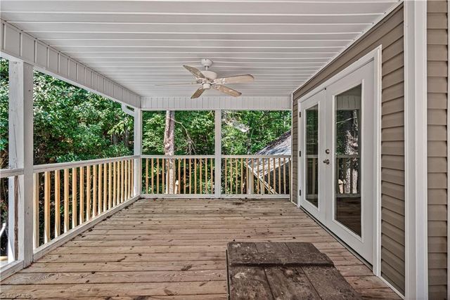 7508 meadowgreen Court, Tobaccoville, NC 27050