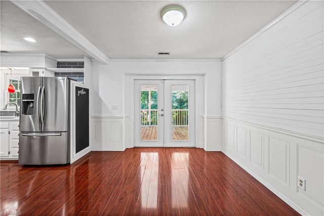 7508 meadowgreen Court, Tobaccoville, NC 27050
