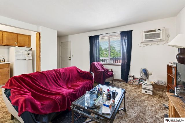 1014 N 48th Avenue, Omaha, NE 68132