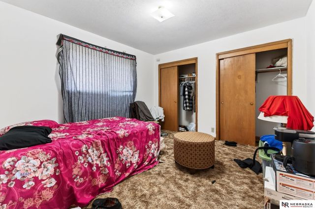 1014 N 48th Avenue, Omaha, NE 68132