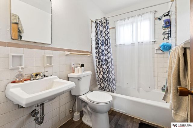1014 N 48th Avenue, Omaha, NE 68132
