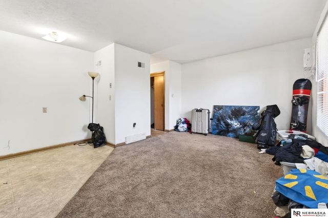 1014 N 48th Avenue, Omaha, NE 68132
