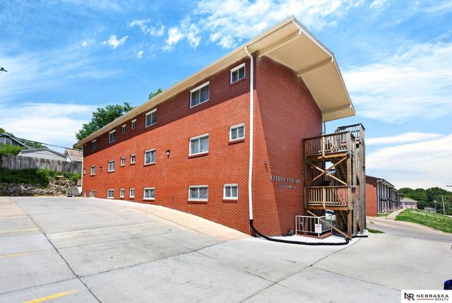 1014 N 48th Avenue, Omaha, NE 68132