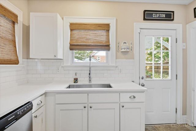 6928 Britton Avenue, Cincinnati, OH 45227