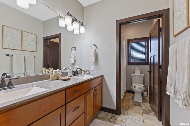 4311 BRYANT Drive, Quincy, IL 62305