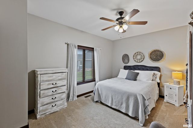 4311 BRYANT Drive, Quincy, IL 62305