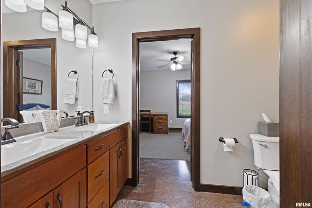 4311 BRYANT Drive, Quincy, IL 62305