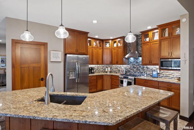 4311 BRYANT Drive, Quincy, IL 62305