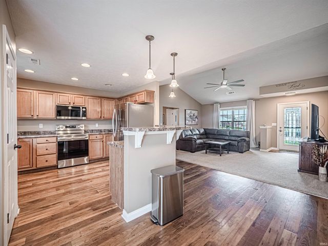 13010 Mattison Court, Evansville, IN 47725