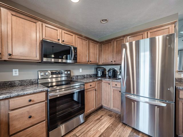 13010 Mattison Court, Evansville, IN 47725