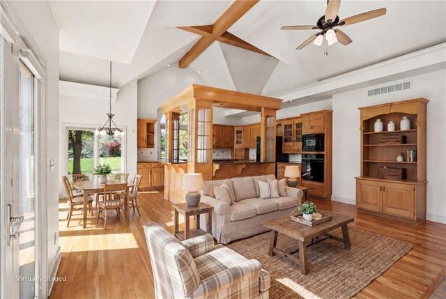 17995 Windsor Drive, Stilwell, KS 66085