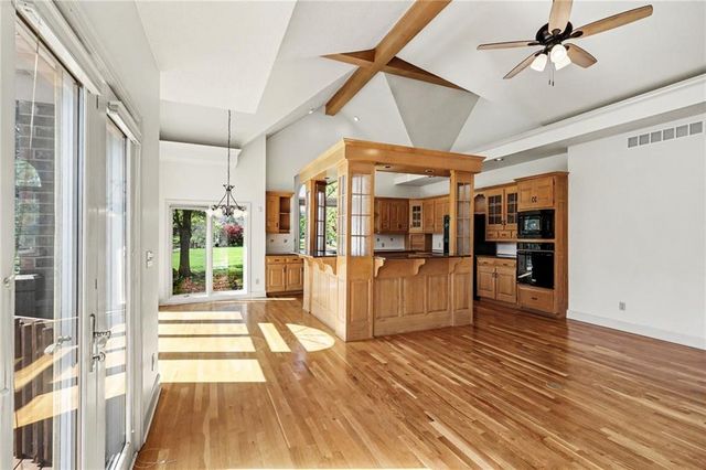 17995 Windsor Drive, Stilwell, KS 66085