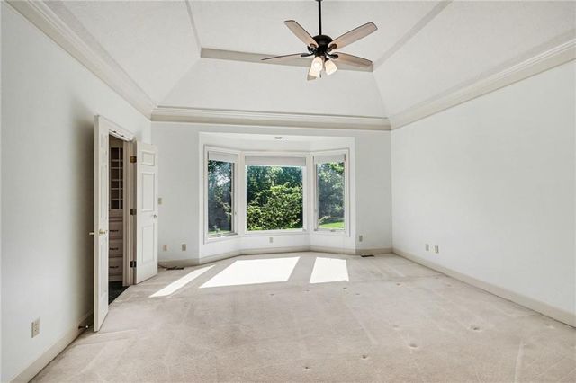 17995 Windsor Drive, Stilwell, KS 66085