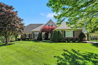 17995 Windsor Drive, Stilwell, KS 66085
