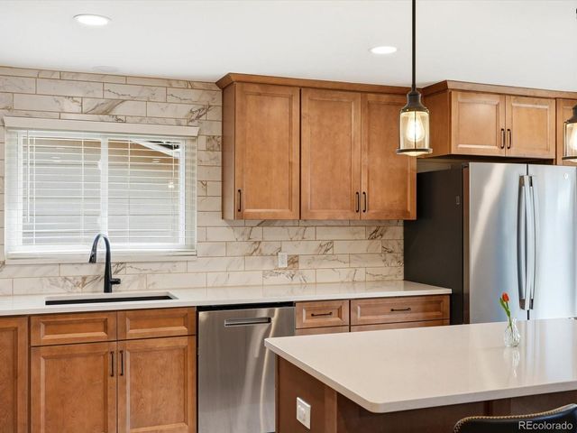 1221 Dexter Street, Broomfield, CO 80020