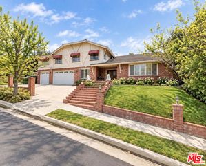 18124 Green Meadow Drive, Los Angeles, CA 91316
