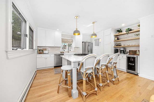 21 Hersey St, Hingham, MA 02043