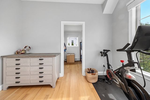 21 Hersey St, Hingham, MA 02043