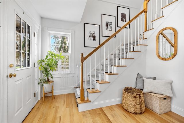 21 Hersey St, Hingham, MA 02043