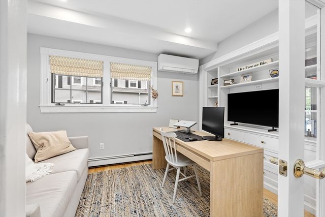 21 Hersey St, Hingham, MA 02043