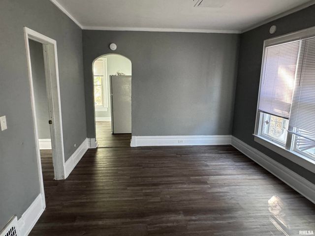 1712 NE MONROE Street, Peoria, IL 61603