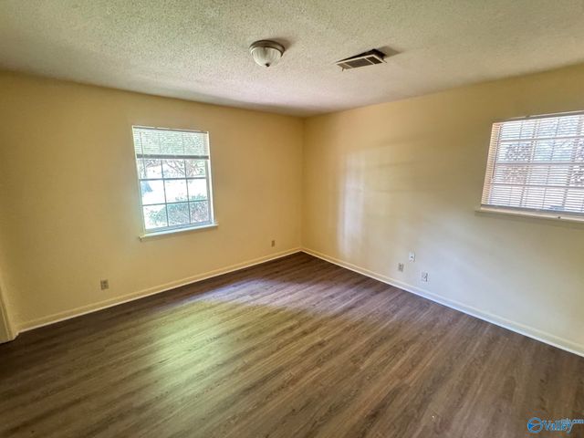 3836 Melody Road NE, Huntsville, AL 35811