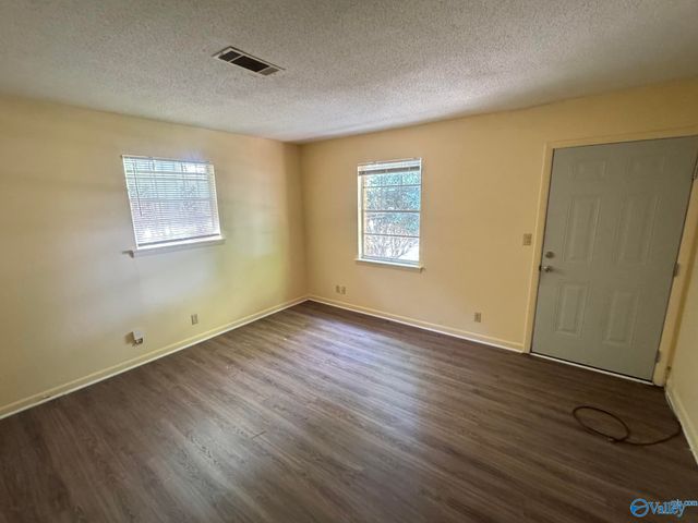 3836 Melody Road NE, Huntsville, AL 35811