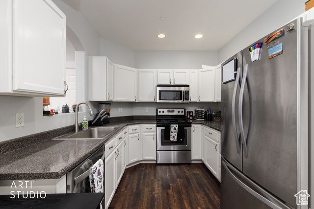 182 W SPRINGVIEW DR, Saratoga Springs, UT 84045