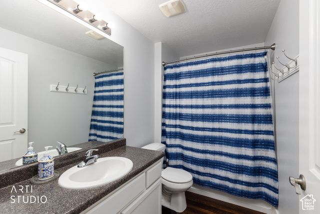 182 W SPRINGVIEW DR, Saratoga Springs, UT 84045