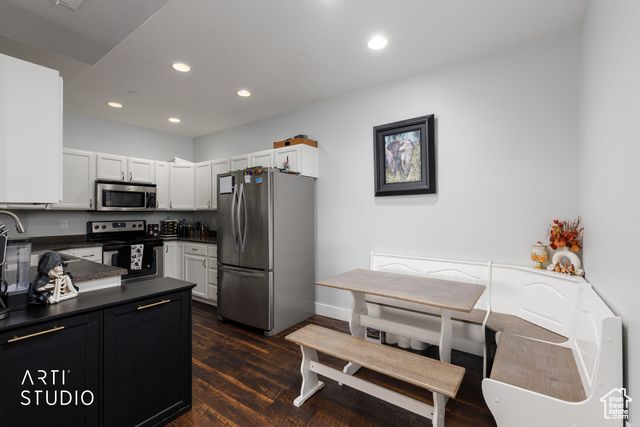 182 W SPRINGVIEW DR, Saratoga Springs, UT 84045