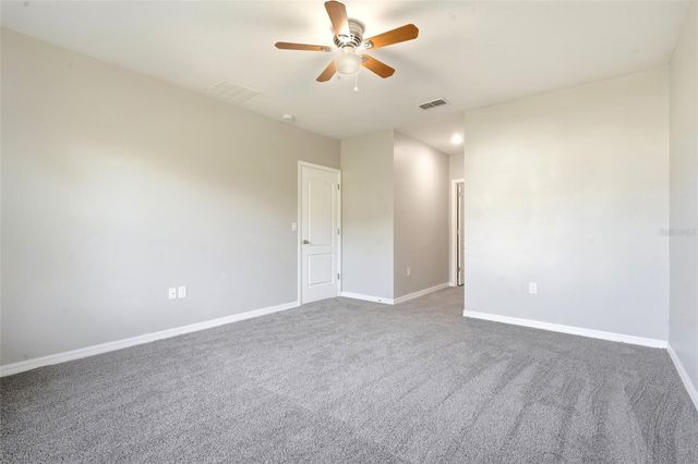 895 LAZIO CIRCLE, Debary, FL 32713