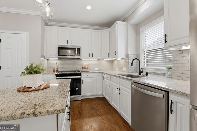 40 Hidden Woods Lane, Newnan, GA 30265