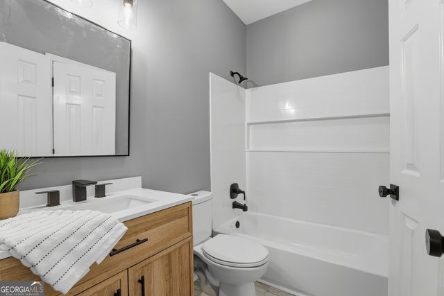 40 Hidden Woods Lane, Newnan, GA 30265