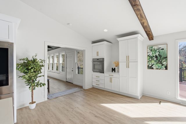 5161 Granny White Pike, Nashville, TN 37220