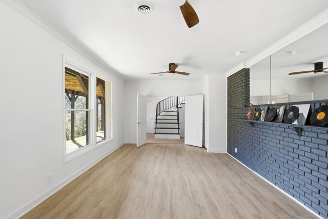 5161 Granny White Pike, Nashville, TN 37220