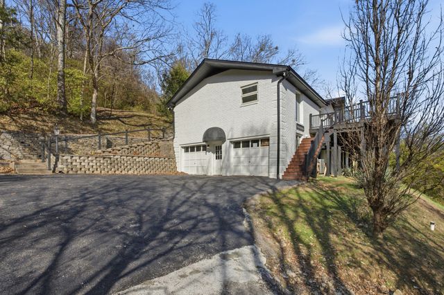 5161 Granny White Pike, Nashville, TN 37220