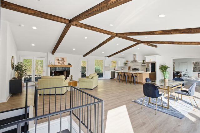 5161 Granny White Pike, Nashville, TN 37220