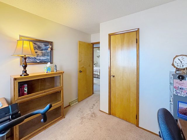 906 7th Street, Colona, IL 61241