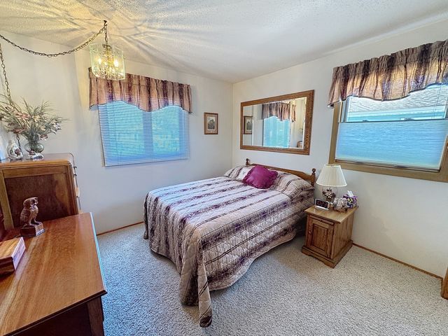 906 7th Street, Colona, IL 61241