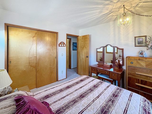 906 7th Street, Colona, IL 61241