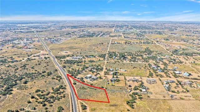 0 Tower, Oak Hills, CA 92344