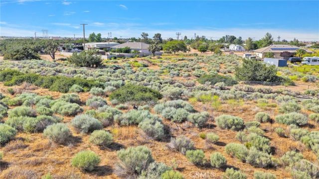 0 Tower, Oak Hills, CA 92344