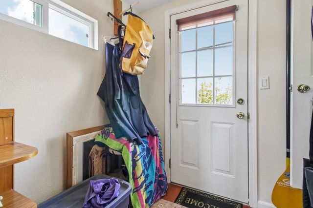 890 38th Avenue 19, Santa Cruz, CA 95062