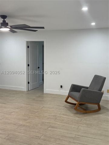 8300 NW 35th Ct, Coral Springs, FL 33065