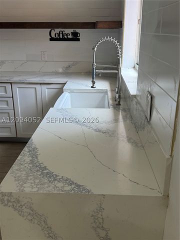 8300 NW 35th Ct, Coral Springs, FL 33065