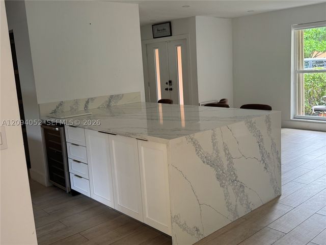 8300 NW 35th Ct, Coral Springs, FL 33065