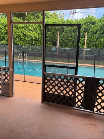 8300 NW 35th Ct, Coral Springs, FL 33065