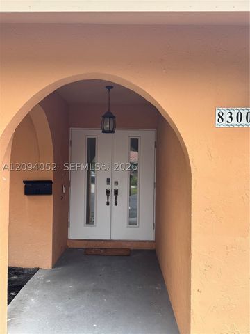 8300 NW 35th Ct, Coral Springs, FL 33065