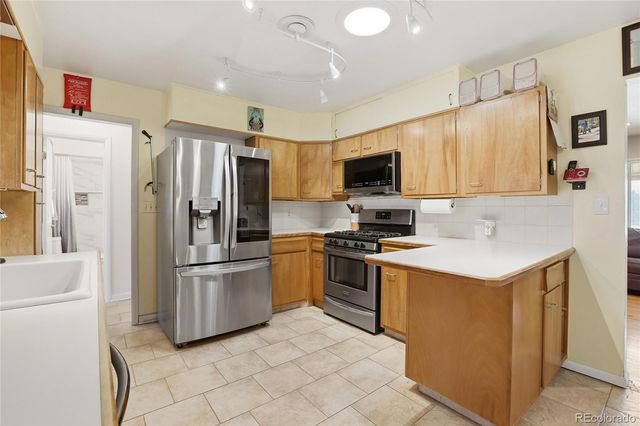 2913 W Tanforan Drive, Englewood, CO 80110