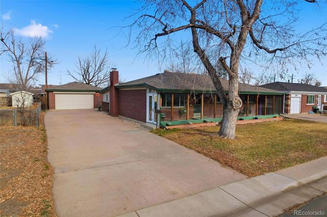 2913 W Tanforan Drive, Englewood, CO 80110